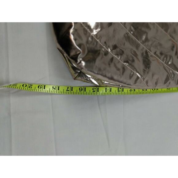 Victoria's Secret Limited Edition 2017 Metallic Rose Gold Tote Bag - Picture 9 of 12